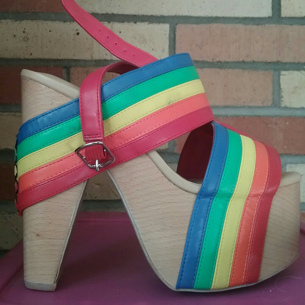 Current Mood Rainbow Connection Platforms